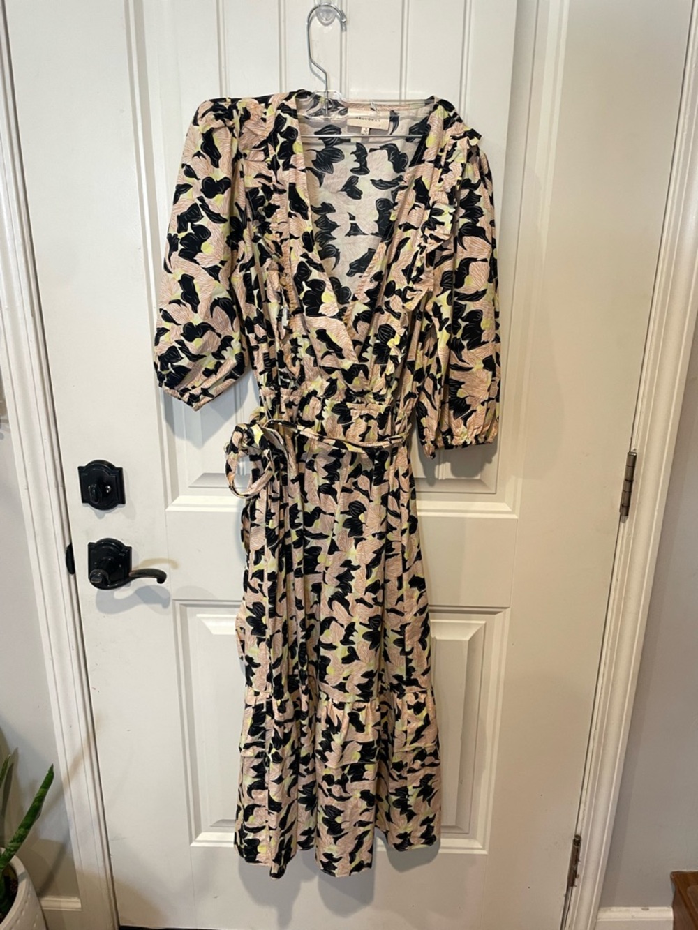 MELLODAY Beige faux wrap  Dress with Black & yellow Floral